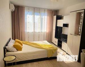 1-к квартира, посуточно, 43м2, 1/1 этаж