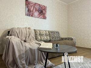 2-к квартира, посуточно, 44м2, 1/1 этаж