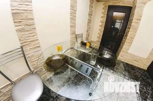 1-к квартира, посуточно, 54м2, 1/1 этаж