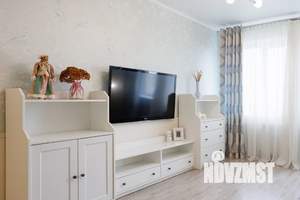 1-к квартира, посуточно, 44м2, 16/19 этаж