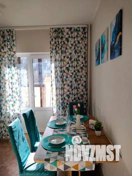 1-к квартира, посуточно, 38м2, 10/17 этаж