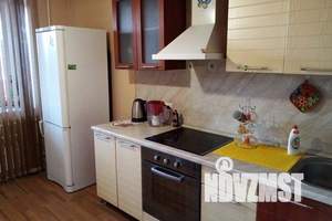 1-к квартира, посуточно, 46м2, 6/10 этаж