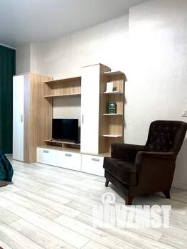 1-к квартира, посуточно, 39м2, 8/17 этаж