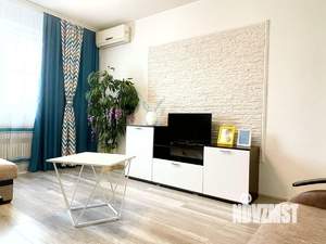 2-к квартира, посуточно, 63м2, 1/1 этаж