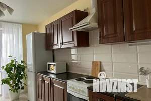 1-к квартира, посуточно, 55м2, 9/25 этаж