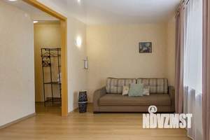 1-к квартира, посуточно, 40м2, 4/5 этаж