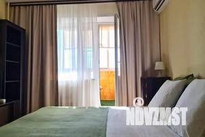 1-к квартира, посуточно, 41м2, 7/10 этаж