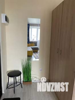 Студия квартира, посуточно, 20м2, 10/17 этаж