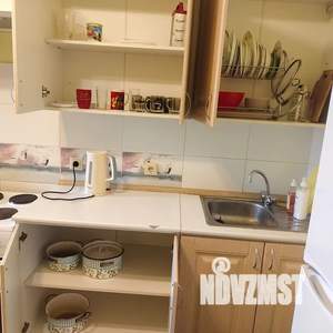 1-к квартира, посуточно, 37м2, 13/17 этаж