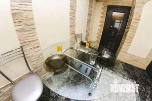 1-к квартира, посуточно, 54м2, 1/1 этаж