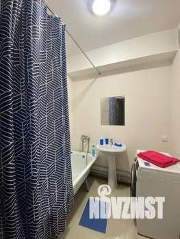 1-к квартира, посуточно, 42м2, 5/25 этаж