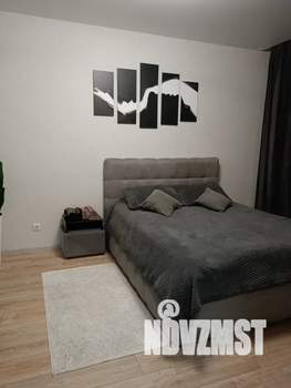 1-к квартира, посуточно, 38м2, 8/17 этаж