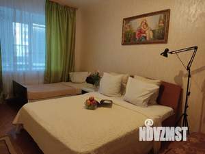 1-к квартира, посуточно, 55м2, 1/1 этаж