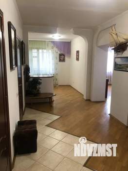 3-к квартира, на длительный срок, 100м2, 2/3 этаж