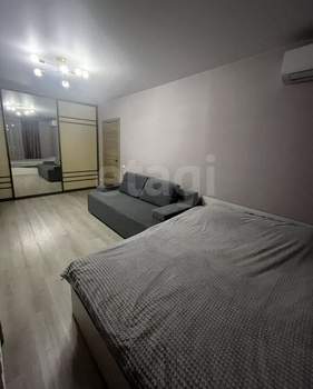 1-к квартира, на длительный срок, 40м2, 8/17 этаж