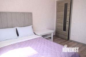 2-к квартира, посуточно, 53м2, 1/1 этаж