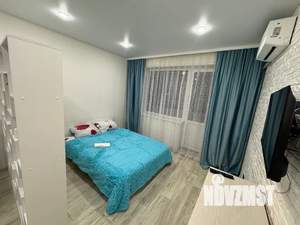 1-к квартира, посуточно, 40м2, 3/9 этаж