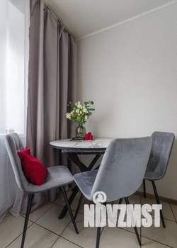 2-к квартира, посуточно, 44м2, 4/5 этаж