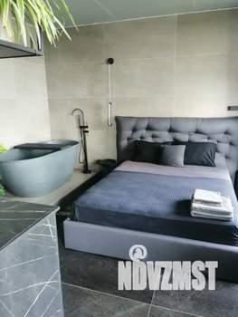 Студия квартира, посуточно, 42м2, 8/18 этаж