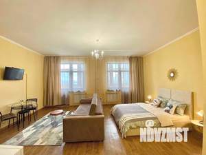 1-к квартира, посуточно, 47м2, 3/6 этаж