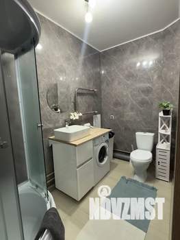 Студия квартира, посуточно, 35м2, 3/15 этаж