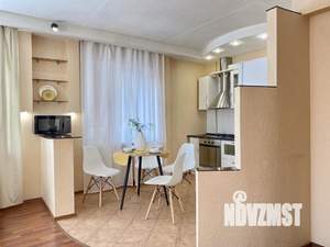 1-к квартира, посуточно, 55м2, 1/1 этаж