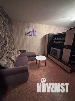 1-к квартира, посуточно, 40м2, 9/10 этаж