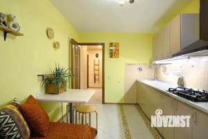 1-к квартира, посуточно, 42м2, 3/9 этаж