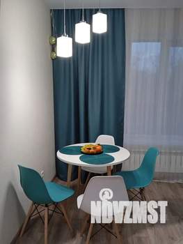 1-к квартира, посуточно, 33м2, 4/24 этаж