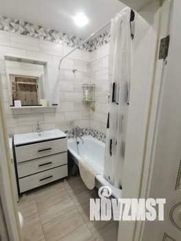 1-к квартира, посуточно, 35м2, 3/3 этаж