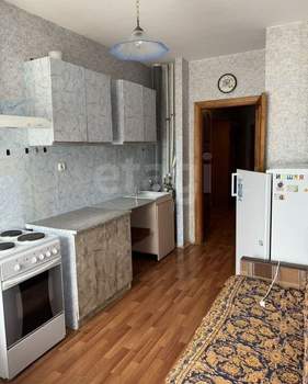 1-к квартира, на длительный срок, 52м2, 3/17 этаж