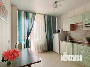 1-к квартира, посуточно, 38м2, 1/1 этаж