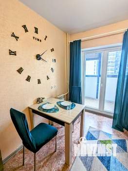 1-к квартира, на длительный срок, 42м2, 21/25 этаж