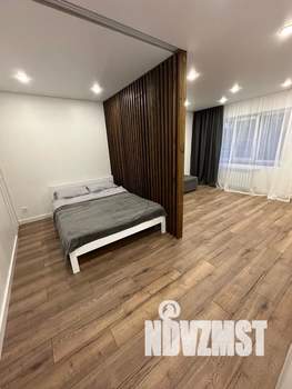 Студия квартира, посуточно, 33м2, 2/5 этаж