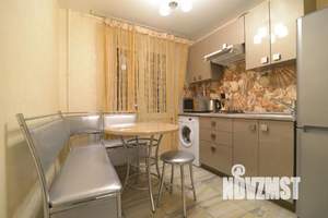 2-к квартира, посуточно, 44м2, 1/1 этаж