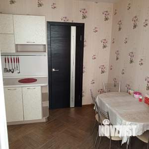 1-к квартира, посуточно, 40м2, 7/17 этаж