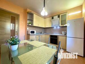 1-к квартира, посуточно, 40м2, 9/17 этаж