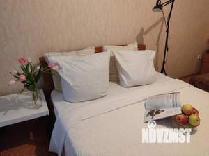 1-к квартира, посуточно, 55м2, 1/1 этаж