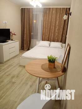 Студия квартира, посуточно, 25м2, 2/18 этаж