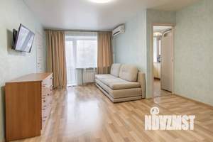 2-к квартира, посуточно, 40м2, 3/5 этаж