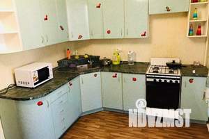 1-к квартира, посуточно, 40м2, 5/10 этаж