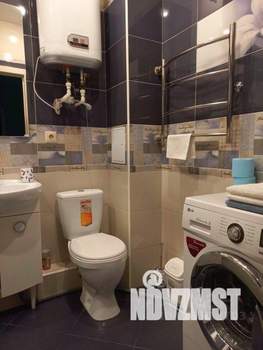 1-к квартира, посуточно, 47м2, 1/1 этаж