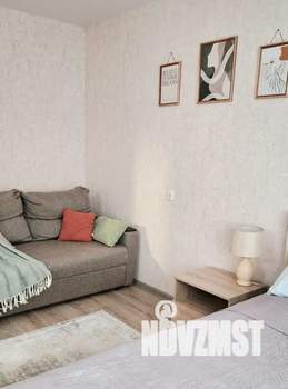 1-к квартира, посуточно, 38м2, 5/17 этаж