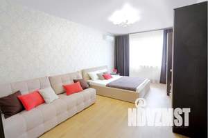 1-к квартира, посуточно, 50м2, 8/25 этаж