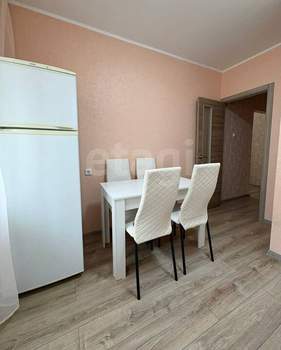 1-к квартира, на длительный срок, 40м2, 6/10 этаж