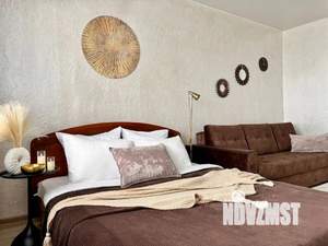 1-к квартира, посуточно, 40м2, 1/1 этаж