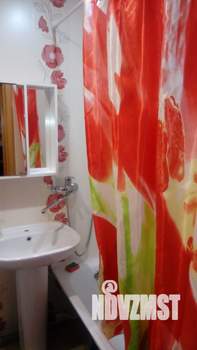 1-к квартира, посуточно, 42м2, 11/16 этаж