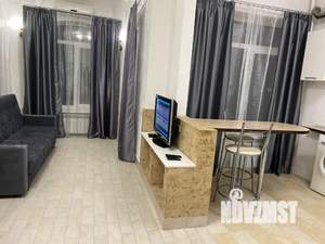 Студия квартира, посуточно, 54м2, 1/5 этаж