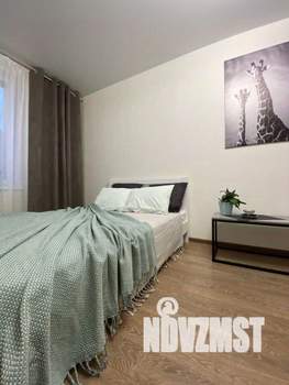 1-к квартира, посуточно, 41м2, 1/1 этаж