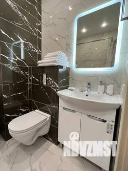 1-к квартира, посуточно, 44м2, 21/25 этаж